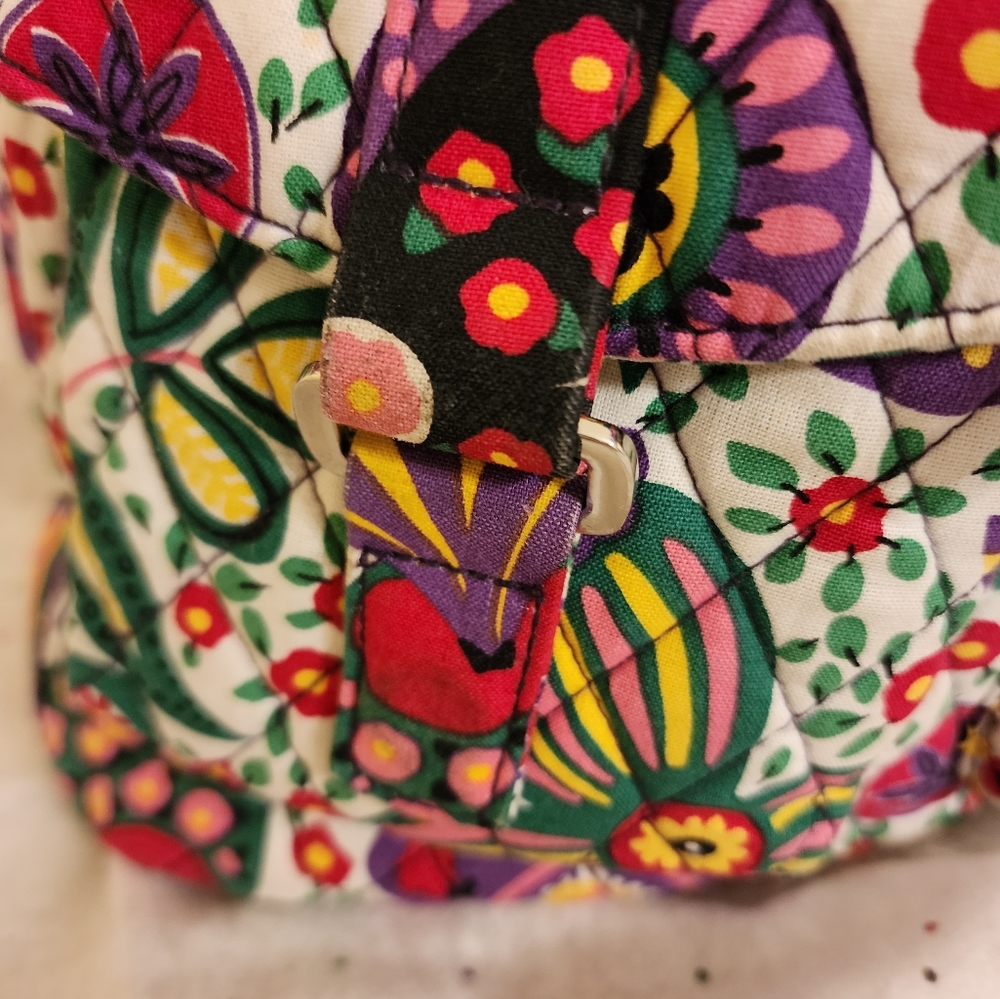 Vera Viva Le Vera bucket crossbody shoulder bag - Picture 2 of 8
